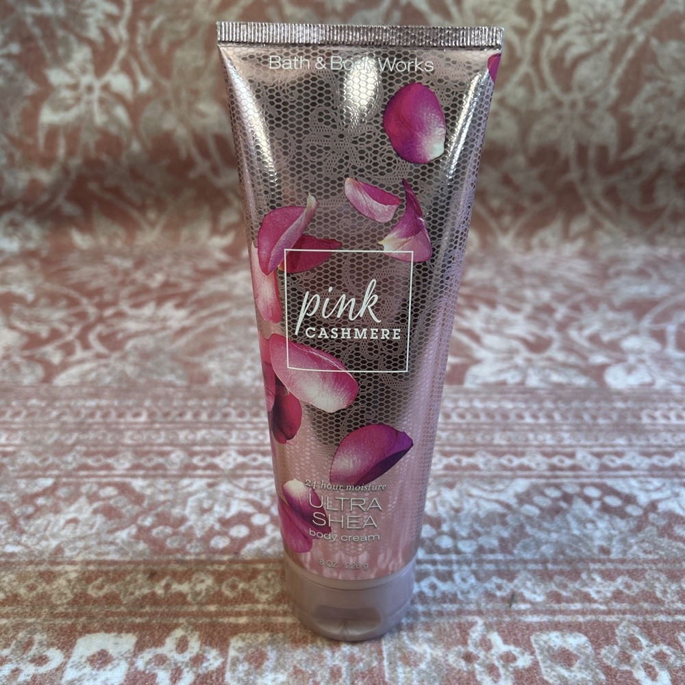 Pink Cashmere Ultra Shea Body Cream Bath & Body Works 8 Oz